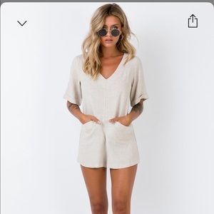 BRAND NEW PRINCESS POLLY ROMPER